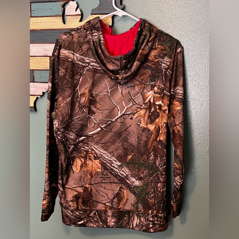 Real Tree Sweatshirt - Picture 2 of 6